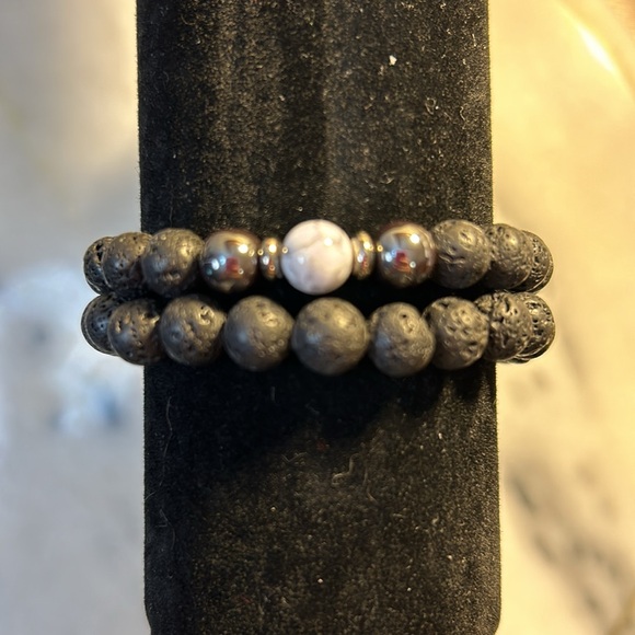 Lava stone Hematite and White Howlite Bracelets - Picture 4 of 6